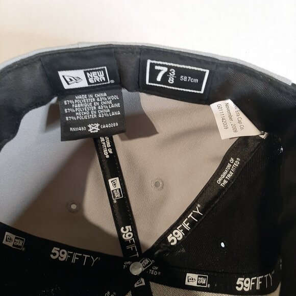 New Era x Kidrobot Mohawk Robot logo original 59 fifty Fitted Hat 7 3/8 gray blk - Picture 5 of 7